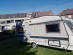 Ruime caravan hobby zonder papieren, Particulier, Hobby, Vast bed