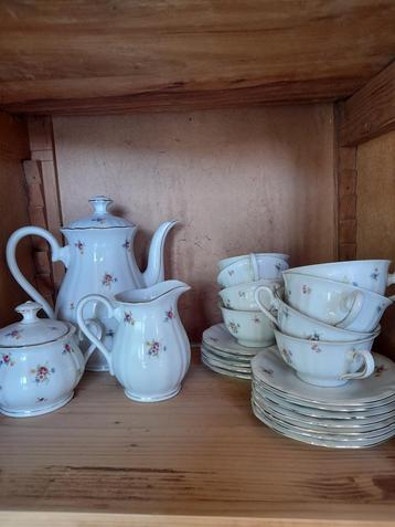 Antiek koffie/theeset bloemetjes bavaria, Antiek en Kunst, Antiek | Servies compleet, Ophalen
