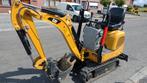 Minigraver cat300.9 d, Zakelijke goederen, Machines en Bouw | Kranen en Graafmachines, Ophalen