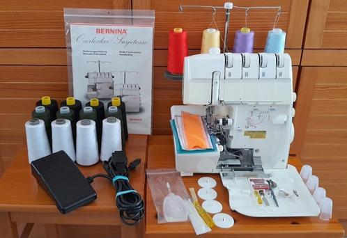 Bernina 1100D overlock naaimachine, Hobby en Vrije tijd, Naaimachines en Toebehoren, Lockmachine, Bernina, Ophalen