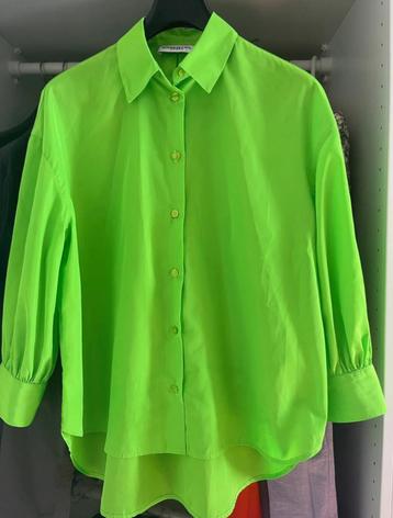 Essentiel blouse beschikbaar voor biedingen