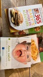 Gratis 8 kookboeken babys, Enlèvement, Utilisé