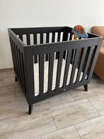 Babybox 2 standen (MDF) met matras, Kinderen en Baby's, Babyparken, Ophalen, Zo goed als nieuw, Vierkant, In hoogte verstelbaar