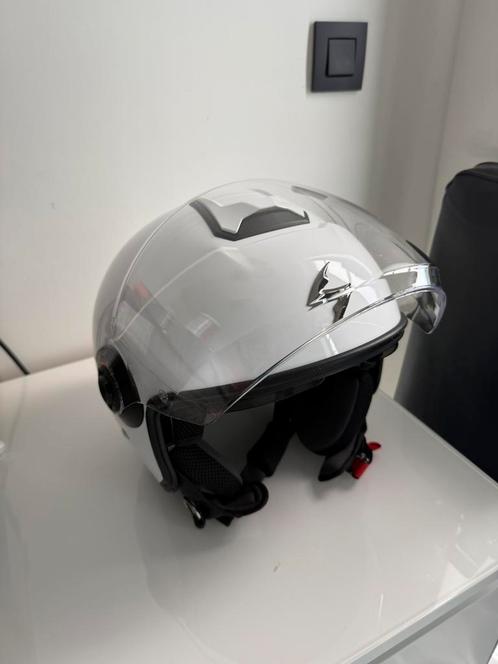 Vespa helm  xl ( origineel) nieuwe, Fietsen en Brommers, Brommerhelmen, Zo goed als nieuw, Ophalen