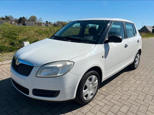 Skoda Fabia/1.2 benzine/2009/119.000km/carnet/1er Prop/Euro4, Auto's, Skoda, Bedrijf, Fabia, ABS, Airbags, Centrale vergrendeling