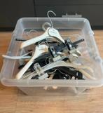 Meer dan 40 kleine (kinder) kledinghangers, Ophalen of Verzenden, Zo goed als nieuw, Jongen of Meisje