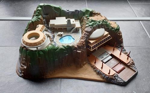 DIY Thunderbirds eiland *ook voertuigen en poppetjes te koop, Verzamelen, Speelgoed, Gebruikt, Ophalen of Verzenden