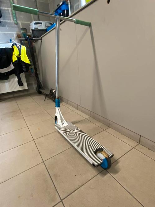 Custom street step, Fietsen en Brommers, Steps, Zo goed als nieuw, Ophalen
