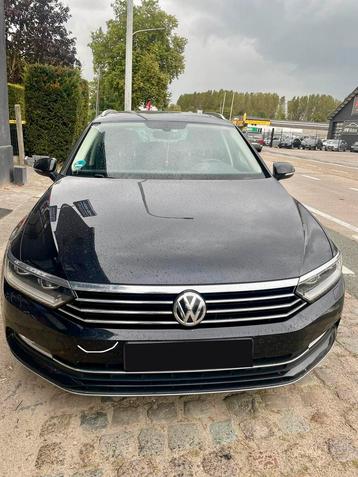 TRÈS BELLE VW PASSAT 1.6TDI 126000KM PLEINE OPTION EURO 6B disponible aux enchères