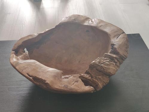 Unieke handgemaakte houten schaal – 44 x 38 x 15 cm, Huis en Inrichting, Woonaccessoires | Schalen en Manden, Zo goed als nieuw