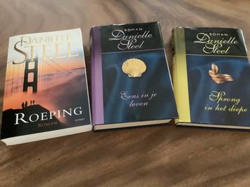 3 romans van Danielle Steel beschikbaar voor biedingen