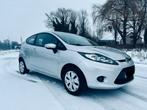 Ford Fiesta Benzine 95.000 km euro 5 Airco Goede staat., Auto's, Voorwielaandrijving, Euro 5, Stof, USB