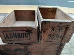 Antieke kistjes met tekst, Enlèvement, Utilisé