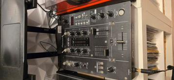 Pioneer DJM 400 mengpaneel met effecten beschikbaar voor biedingen