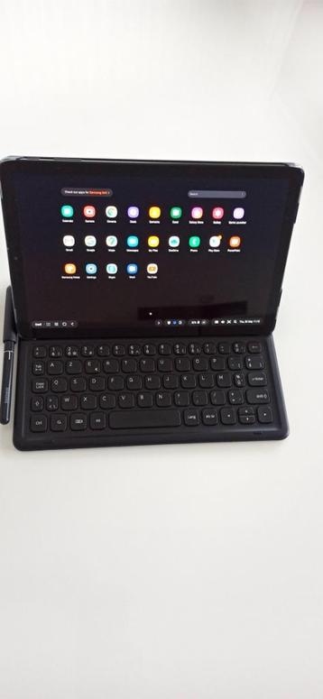 Samsung Galaxy Tab S4 10.5" + keyboard + pen (nieuwsstaat)   disponible aux enchères