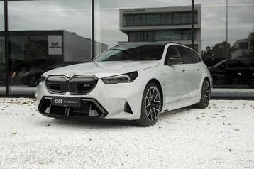 BMW 5 Serie M5 TOURING 4.4 V8 Hybrid 41Co2 B&W Carbon Ventil beschikbaar voor biedingen