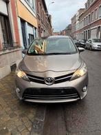 Toyota Verso 1.6 D4D, Voorwielaandrijving, Euro 5, 4 cilinders, Bruin