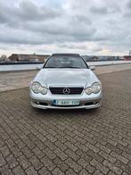 Mercedes C Coupe Automatic/Benzine/144.000km/Full Optie, Auto's, Mercedes-Benz, Te koop, 2000 cc, Zilver of Grijs, Benzine