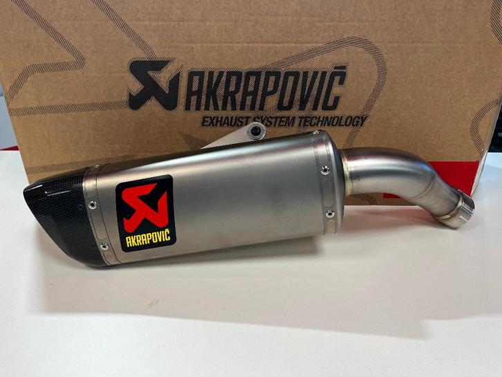Akrapovic volledig uitlaatsysteem Yamaha MT09, Motos, Pièces | Yamaha, Neuf, Enlèvement