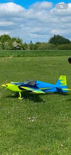 Pilot rc slick (1,80m), Hobby en Vrije tijd, Modelbouw | Radiografisch | Vliegtuigen, Ophalen, Nieuw, Benzine
