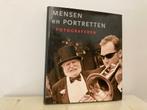 Boek fotografie : Mensen en portretten fotograferen, Boeken, Kunst en Cultuur | Fotografie en Design, Ophalen of Verzenden, Zo goed als nieuw