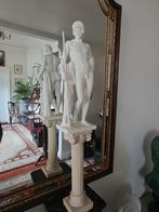 Statue grecque Adonis en marbre moulé, Enlèvement