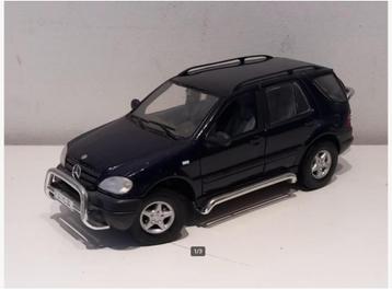 Mercedes ML 320 schaal model 1:18 beschikbaar voor biedingen