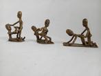 3 Statuettes érotique en bronze, Enlèvement ou Envoi, Bronze