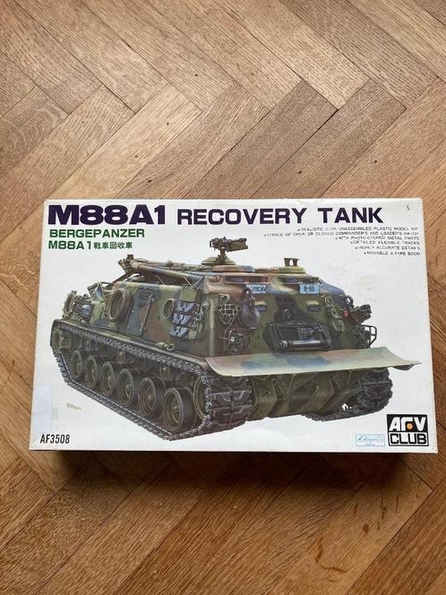 M88A1 RECOVERY TANK - BERGEPANZER - SCHAAL: 1/35, Hobby en Vrije tijd, Modelbouw | Auto's en Voertuigen, Nieuw, Tank, 1:32 tot 1:50
