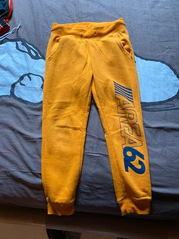 Lot de vêtements enfant 6-8 ans garçon LIRE DESCRIPTION beschikbaar voor biedingen