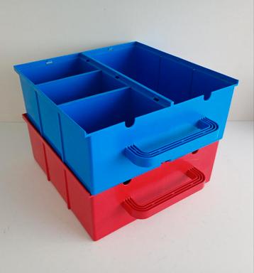 Lego stapelbare opbergboxen beschikbaar voor biedingen
