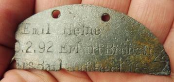 WO1 erkennungsmarke Emil Heine, Erfurt bodemvondst Ieper beschikbaar voor biedingen