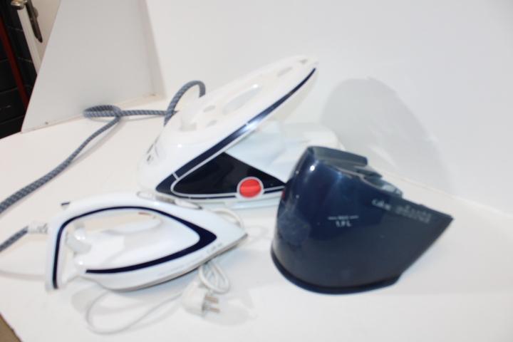 Calor Pro Express Ultimate Care GV9565C0 stoomgenerator, Electroménager, Fers à repasser & Planches à repasser