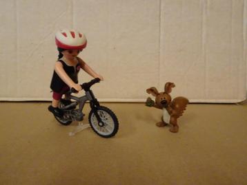 Playmobil - Sophie à vélo rencontre un écureuil beschikbaar voor biedingen