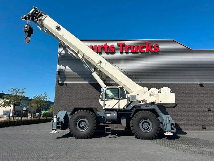 Terex RT130 ROUGH TERRAIN CRANE + JIB (bj 2011), Articles professionnels, Machines & Construction | Grues & Excavatrices, Grue