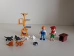 PLaymobil kinderen met poezen en krabpaal - compleet, Kinderen en Baby's, Speelgoed | Playmobil, Ophalen of Verzenden, Zo goed als nieuw