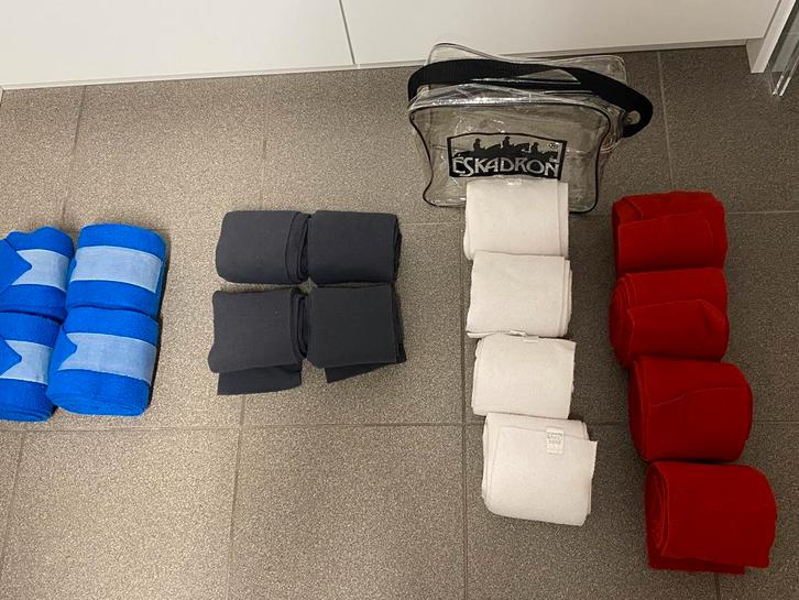 Bandages en onderbandages, Dieren en Toebehoren, Paarden en Pony's | Dekens en Dekjes, Zo goed als nieuw, Ophalen