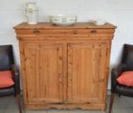 Très joli buffet en pitchpin massif, Maison & Meubles, Armoires | Buffets, Utilisé, Enlèvement ou Envoi