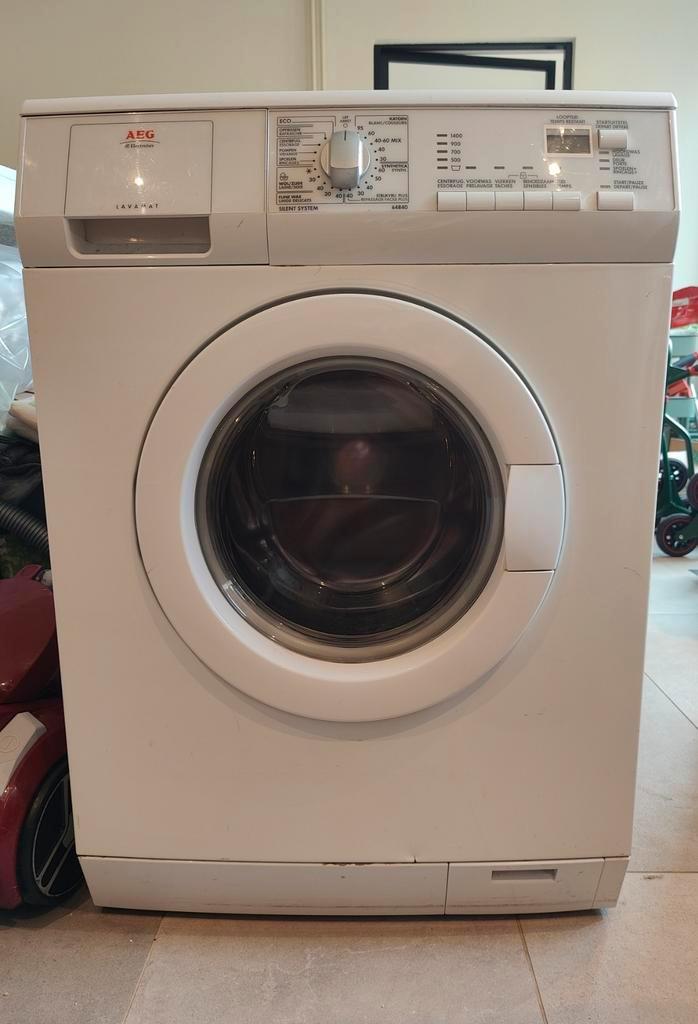 AEG wasmachine, Elektronische apparatuur, Wasmachines, Gebruikt, Voorlader, 6 tot 8 kg, 85 tot 90 cm, 1200 tot 1600 toeren, Handwasprogramma