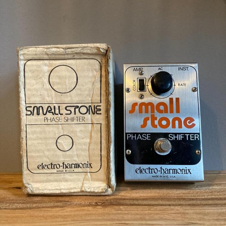 Electro Harmonix 70's Small Stone phaser V2, Muziek en Instrumenten, Effecten, Gebruikt, Overige typen, Ophalen of Verzenden