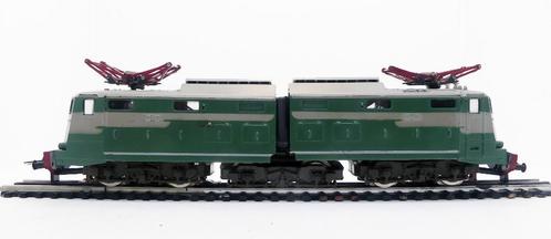 Trix Express (Rivarossi) loco E646 FS Italië groen-beige, Hobby en Vrije tijd, Modeltreinen | H0, Gebruikt, Locomotief, Gelijkstroom