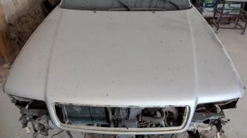 Audi 80 cabriolet motorkap beschikbaar voor biedingen