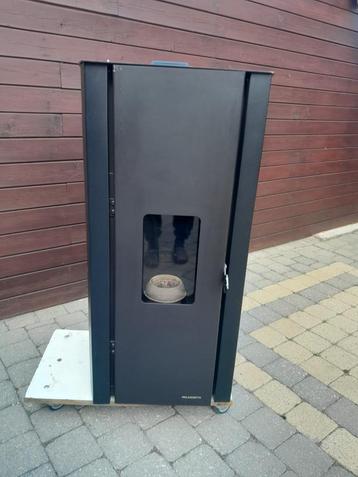 Pelletkachel 8KW, Huis en Inrichting, Gebruikt, Overige brandstoffen, Ophalen of Verzenden, Pelletkachel