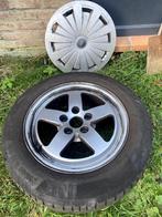 4 pneus hiver Continental 205 60 R16 H jantes et enjoliveurs, Auto-onderdelen, Banden en Velgen, Ophalen, Gebruikt, 16 inch, Band(en)