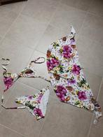 Mooie bikini en pareo maat large Kiwi St Tropez, Kleding | Dames, Badmode en Zwemkleding, Wit, Ophalen of Verzenden, Zo goed als nieuw