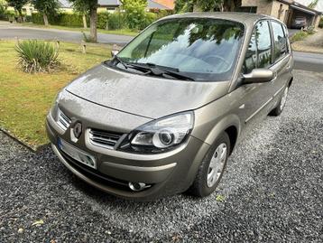 Renault scenic beschikbaar voor biedingen
