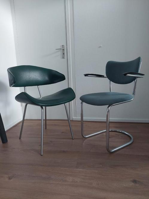 2 vintage stoelen Gispen, Maison & Meubles, Chaises, Utilisé, Deux, Autres couleurs, Enlèvement