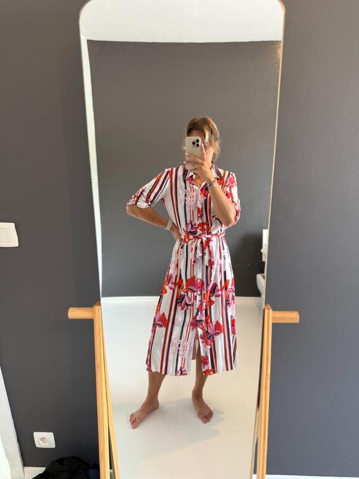 Gestreept hemdjurk met bloemen (Atmos Fashion -38), Kleding | Dames, Jurken, Zo goed als nieuw, Maat 38/40 (M), Rood, Onder de knie