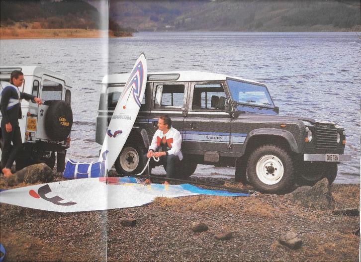 LANDROVER NINETY/ONE-TEN, Boeken, Auto's | Folders en Tijdschriften, Zo goed als nieuw, Overige merken, Ophalen of Verzenden