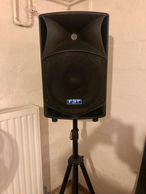 FBT ProMaxx 14a, Audio, Tv en Foto, Luidsprekerboxen, Zo goed als nieuw, Front, Rear of Stereo speakers, 120 watt of meer, Overige merken